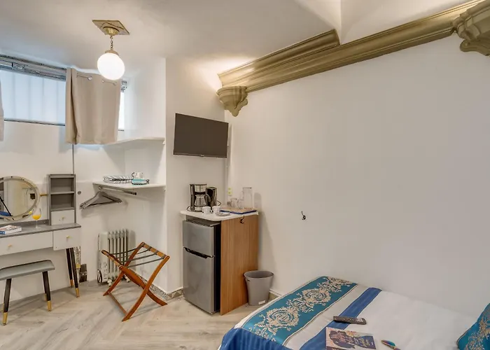 The Condesa House 4*