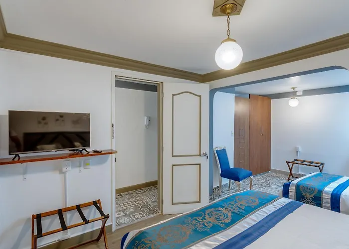 The Condesa House 4*