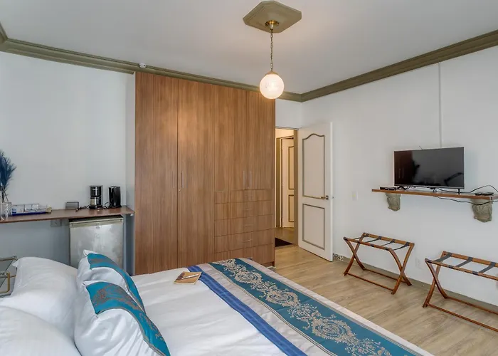 Guest house The Condesa House 4*