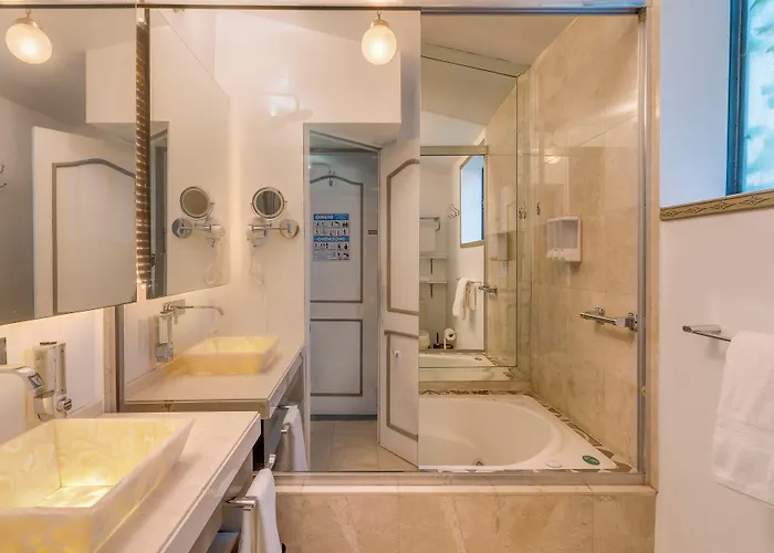 The Condesa House 4*