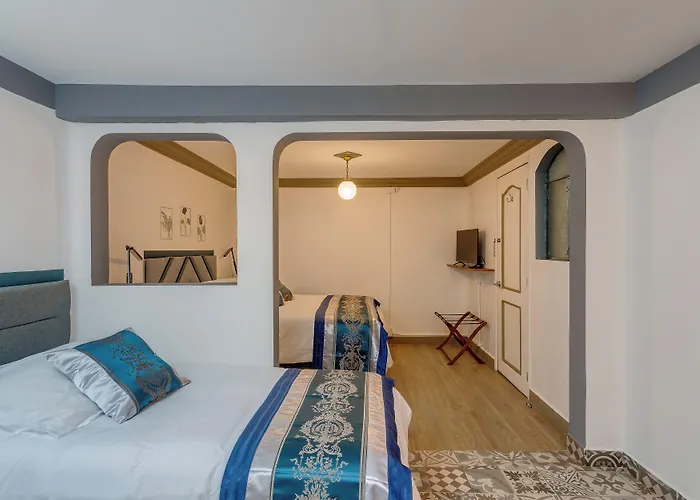 Guest house The Condesa House 4*